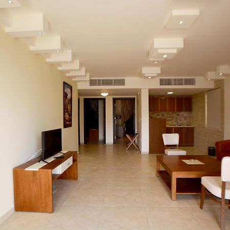 Public Security Hotel & Chalets Aqaba Exterior photo